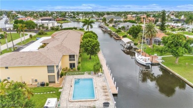 Cape Coral Lakes Area Condo Sale Pending in Cape Coral Florida