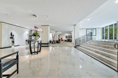 Harbor house is a full service building that is oceanfront and - photo 4