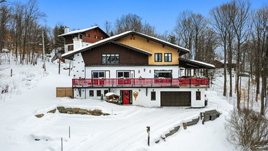 Lac a la Truite Home For Sale in Sainte-Agathe-Des-Monts QC