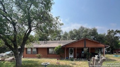 Lake Home For Sale in Canyon Lake, Texas