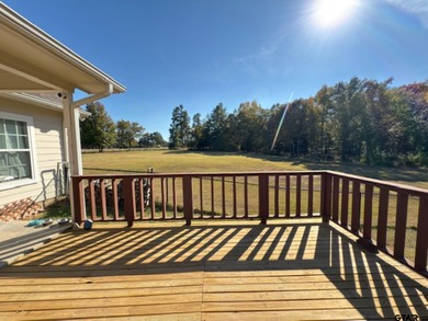 Welcome home to this charming farmhouse-style 3 bedroom, 2 bath - photo 27