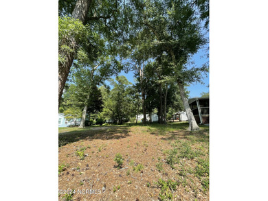 (private lake, pond, creek) Lot Active Under Contract in Bolivia North Carolina