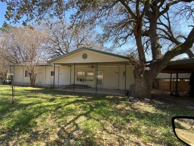Lake Home For Sale in Clifton, Texas