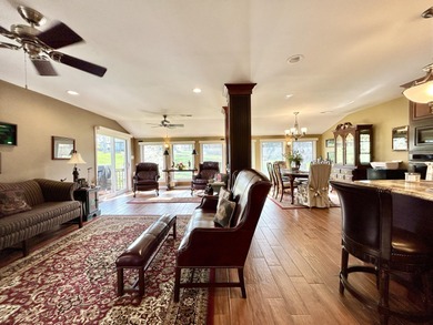 Very nice upper level condo located in a gated Lake Cumberland - photo 11