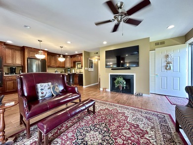 Very nice upper level condo located in a gated Lake Cumberland - photo 13