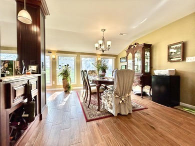 Very nice upper level condo located in a gated Lake Cumberland - photo 18
