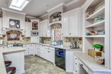 Welcome to this stunning custom home nestled at the end of a - photo 7