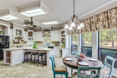 Welcome to this stunning custom home nestled at the end of a - photo 10