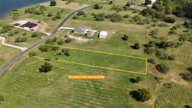 Cleared Beautiful Lakeview lot ready for your home build - photo 12