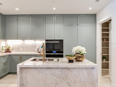 Awaken to a life of quiet elegance and breathtaking waterfront