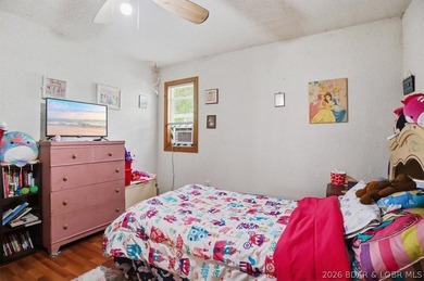 4 Beds | 2 Bath fixer upper in Stover, Mo! A fantastic chance to - photo 19