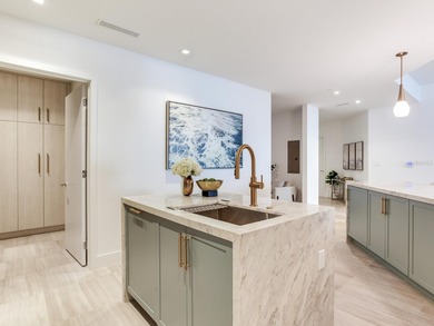 Awaken to a life of quiet elegance and breathtaking waterfront