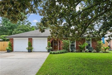 Experience effortless living in this tastefully renovated - photo 1