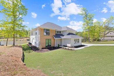 Lake Home For Sale in Greensboro, Georgia