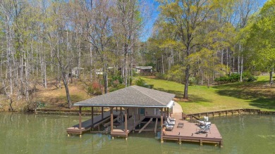 Lake Home For Sale in Eatonton, Georgia