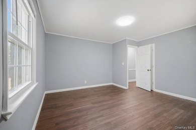 458 N Magee Street welcomes you to a 6br/,2bth DUPLEX, 2 updated - photo 22