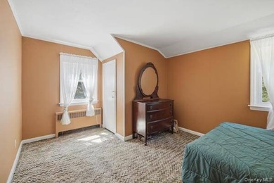 458 N Magee Street welcomes you to a 6br/,2bth DUPLEX, 2 updated - photo 31