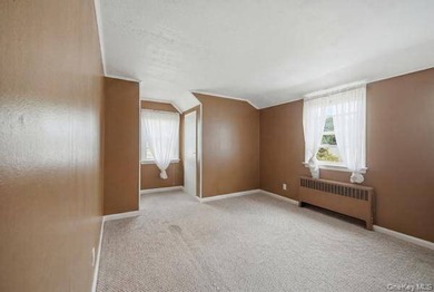 458 N Magee Street welcomes you to a 6br/,2bth DUPLEX, 2 updated - photo 36