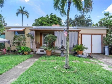 Amazing opportunity to re build or remodel, brand new roof and - photo 1
