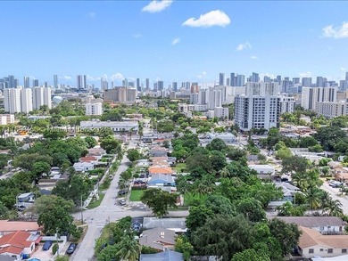 Amazing opportunity to re build or remodel, brand new roof and - photo 4