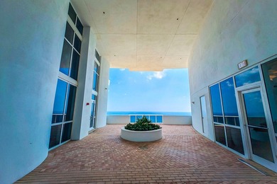 A light-filled residence perched high above one of South - photo 16