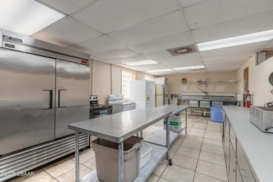 Situated just one block from Granada Blvd. and two blocks from - photo 19