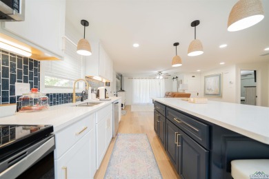 Fully Remodeled Lakefront Home with Sweeping Views of Lake O' - photo 24