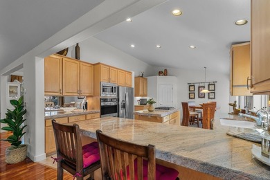 Live directly on 7th fairway in Widgi Creek Golf Club. Walls of - photo 24