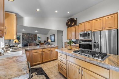 Live directly on 7th fairway in Widgi Creek Golf Club. Walls of - photo 27