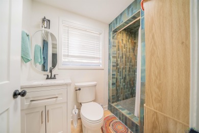 Fully Remodeled Lakefront Home with Sweeping Views of Lake O' - photo 28