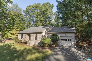 Lake Home For Sale in Palmyra, Virginia