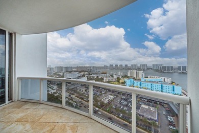 A light-filled residence perched high above one of South - photo 35