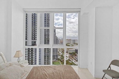 A light-filled residence perched high above one of South - photo 41