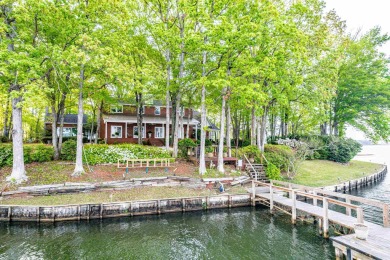 Lake Sinclair Home For Sale in Sparta Georgia