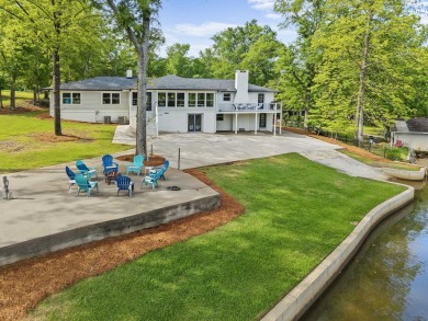 Lake Home For Sale in Milledgeville, Georgia