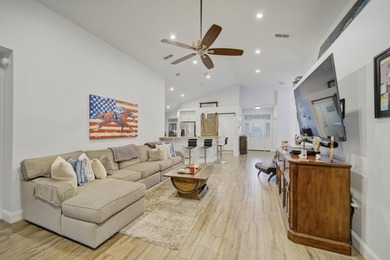 Welcome to this beautifully upgraded coastal retreat in the - photo 18