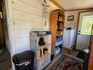 A private mountain escape with 2 homes! Set on 12 breathtaking - photo 37