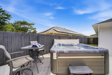 Welcome to this beautifully upgraded coastal retreat in the - photo 42