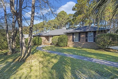 Beautifully updated 3BR/2.5BA home situated on the 18th fairway - photo 43