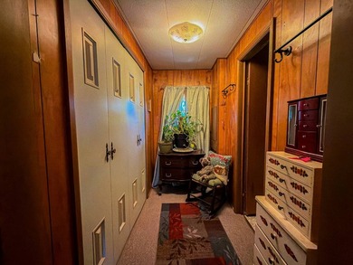 A private mountain escape with 2 homes! Set on 12 breathtaking - photo 43