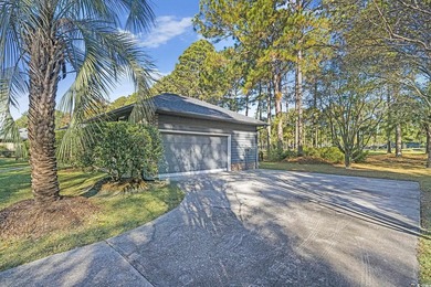Beautifully updated 3BR/2.5BA home situated on the 18th fairway - photo 44