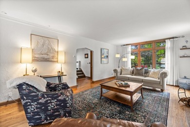 Welcome home to this beautifully updated Tudor in the heart of - photo 9