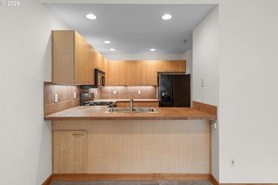 For easy and convenient living in downtown Vancouver, Washington - photo 10