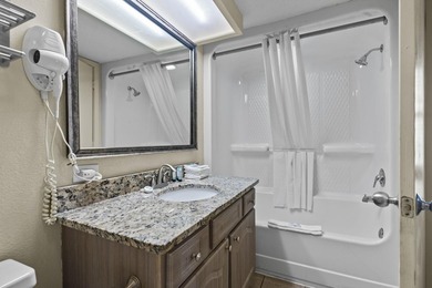 BACK ON THE MARKET DUE TO NO FAULT OF THE SELLER! Two-bedroom - photo 11