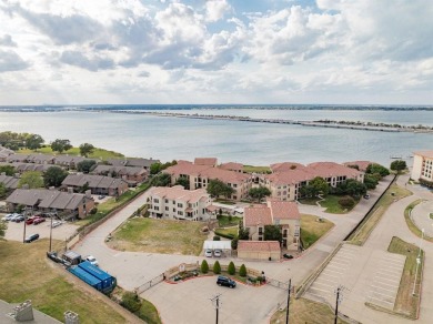 Lake Ray Hubbard Condo For Sale in Rockwall Texas