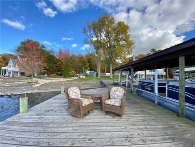Nestled along the serene shores of Seneca Lake, this ranch - photo 4