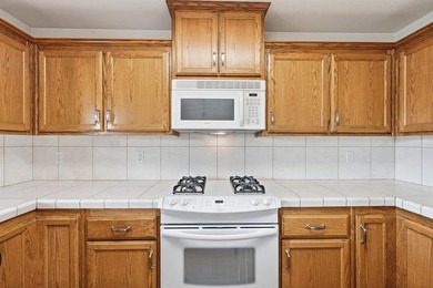 BRAND NEW ROOF!! Don't miss out on this Beautiful Home at the - photo 15