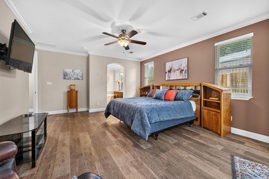 Got room to spread out? This all-brick, 1-level 4-bedroom - photo 22