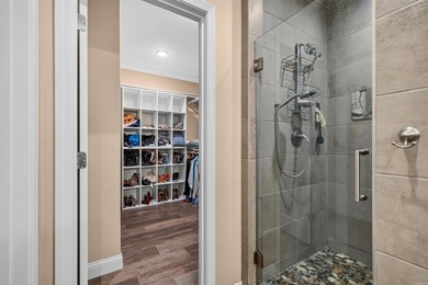 Got room to spread out? This all-brick, 1-level 4-bedroom - photo 25