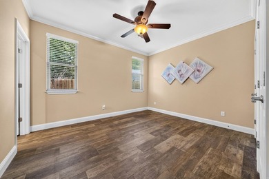 Got room to spread out? This all-brick, 1-level 4-bedroom - photo 32